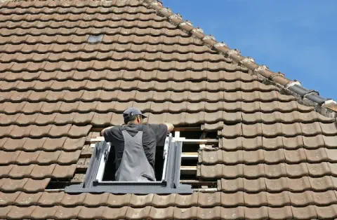 Pose de velux - Plainoiseau